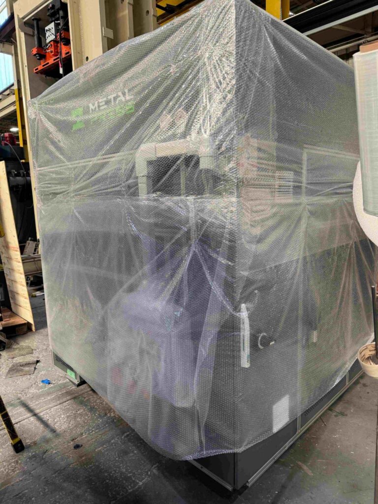 4 post servo hydraulic press manufacturing