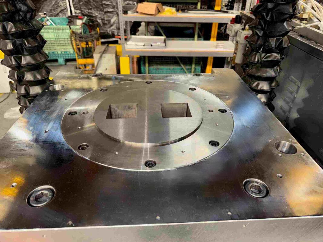 MetalPress Powder Compaction Press - MPC-SV - Platen