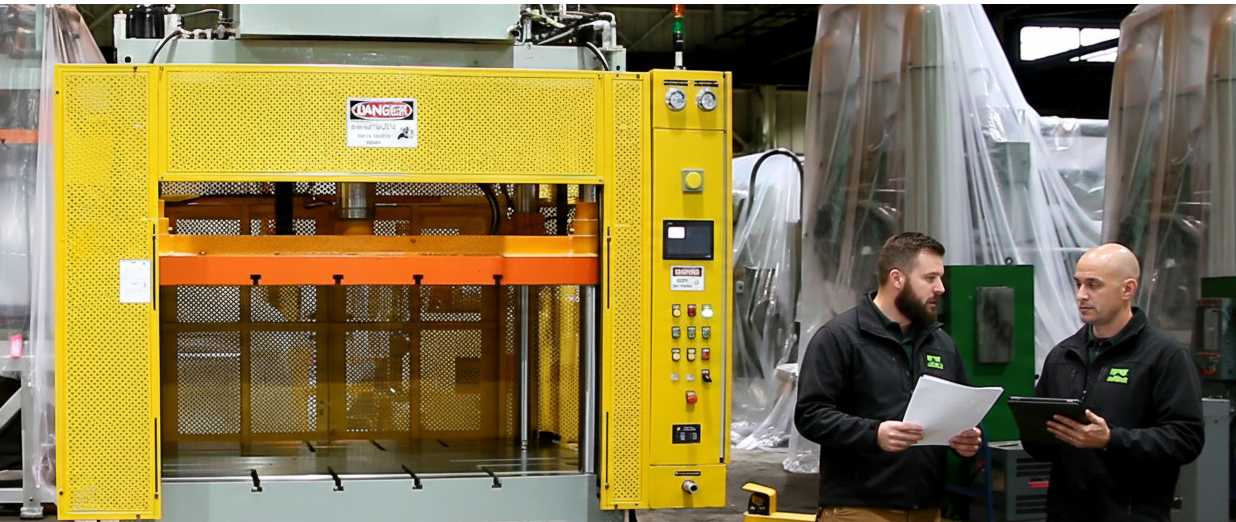 MetalPress - Trim Press - 4 Post Hydraulic Press - assembly 08